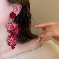 Ohrstecker aus Stoff mit Blumen-Motiv&nbsp;FS-WG9CF75-01