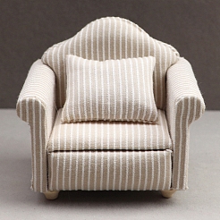 Canapé simple en bois et tissu avec coussins et ornements miniatures&nbsp;PW-WGAED66-03