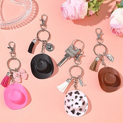 Porte-clés à pompon en plastique&nbsp;KEYC-YW00304-03