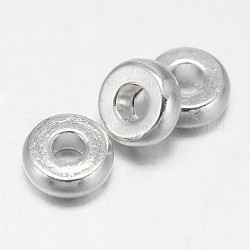 Piatto tondo perle di ottone distanziatore, colore argento placcato, 7x2mm, Foro: 2 mm