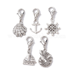 Decorazioni pendenti in lega a tema marino, con chiusure moschettone, conchiglia/barca/ancora/timone/conchiglia, argento antico e platino, 35~40mm