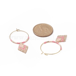 Orecchini a cerchio pendenti con rombi intrecciati con semi di vetro&nbsp;EJEW-MZ00046-01