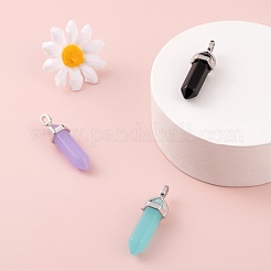3pcs 3 couleurs pendentifs pointus en verre de jade imitation&nbsp;GLAA-FS0001-04