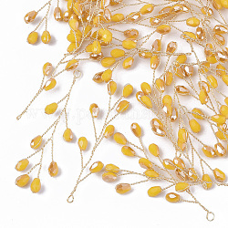 Semillas de vidrio perlas grandes colgantes envueltos en alambre, con alambres de latón chapado en oro, oro, 51~55x11~14x3mm, agujero: 2 mm