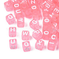 Perles en acrylique transparente, cube avec des lettres mélangées aléatoires blanches, rose, 6x6x6mm, Trou: 3.5mm