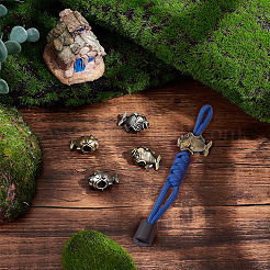 4 pz 2 perline di ottone a forma di pesce colorate&nbsp;KK-NB0002-96