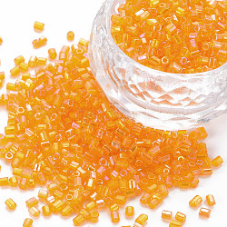 Abalorios de vidrio bugle, colores transparentes arco iris, naranja, 2.5~3x2mm, agujero: 0.9 mm, aproximamente 15000 unidades / libra