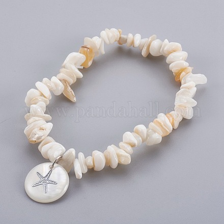 Bracelets extensible en chip perles de coquille blanche avec breloque BJEW-JB03981-01-1