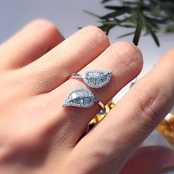 Messing Micro Pave klare Zirkonia Manschette offene Ringe&nbsp;FS-WG34B33-01