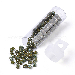 Perlas de semillas de 2-hoyo, Abalorios de cristal checas, Estilo opaco de pintura para hornear, verde oliva, 5x3.5~3.8x2.5~2.8mm, agujero: 0.9 mm, aproximamente 10 g / botella