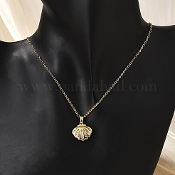 Halsketten mit Muschelanhänger aus Messing mit Mikropavé und Zirkonia für Damen&nbsp;NJEW-S448-10G