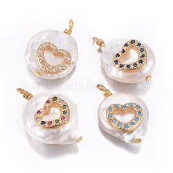 Pendentifs de perles d'eau douce de culture naturelle, avec les accessoires de zircons en laiton, pépites avec le coeur, or, couleur mixte, 17~26x11~16x5~11mm, Trou: 1.6~2mm