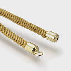 Création de bracelets à cordon torsadé en nylon&nbsp;MAK-M025-108