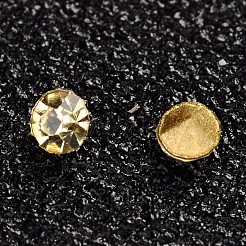 Strass en verre pointé &nbsp;CR2mm42Y
