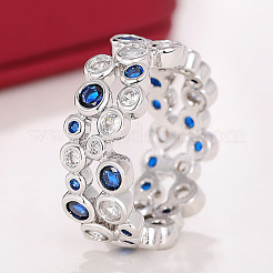 Hohle Messing-Fingerringe mit Pavé-Zirkonia&nbsp;FS-WG3B071-03