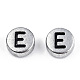 Perline con lettere a foro orizzontale in acrilico placcato color argento MACR-T009-13-3