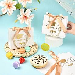 Geschenktüten aus Papier mit Goldprägung auf Absolventenhüten&nbsp;CARB-FZC0001-01D