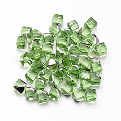 Cabochons di vetro cubo sfaccettato&nbsp;GGLA-L007C-05