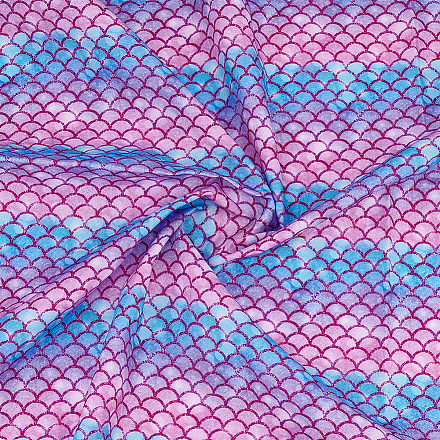 Fingerinspire tissu écailles de sirène 39.4x57 pouce motif écailles de poisson tissu en coton polyester bleu violet tissu imprimé sirène pour bricolage artisanat DIY-WH0430-114A-1