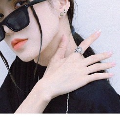 Anillos abiertos de puño de latón&nbsp;WG43305-01