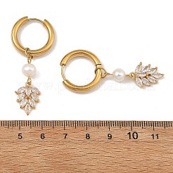 Boucles d'oreilles pendantes en laiton serties de micro-pavés de zirconiums cubiques et de perles de culture d'eau douce naturelles&nbsp;EJEW-JE07454