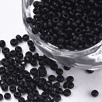 Granos de semillas de vidrio opaco, estilo esmerilado, redondo, negro, 2~2.3x1.5mm, agujero: 0.8 mm, aproximamente 30000 unidades / bolsa, aproximamente 450 g / bolsa