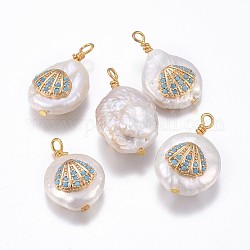 Pendentifs de perles d'eau douce de culture naturelle, avec accessoires zircon cubique micro pave en laiton, pépites avec coquille, or, bleu profond du ciel, 17~26x11~16x5~11mm, Trou: 1.6~2mm