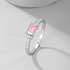 Простое серебряное кольцо с розовым цирконием для женщины в подарок на свидание TG6713-1