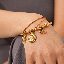 Brazalete articulado con dije en forma de estrella de mar&nbsp;WGCC196-01