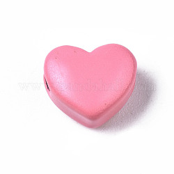 Cuentas de latón pintado con spray, corazón, color de rosa caliente, 9x10.5x6mm, agujero: 2 mm