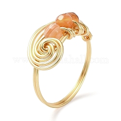 Bague en perles rondes en cornaline naturelle, anneau vortex enveloppé de fil de cuivre doré clair, nous taille 8 1/2 (18.5mm)