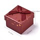 厚紙のリングボックス  外側に蝶結びのリボン、内側に白いスポンジが付いています  正方形  ミックスカラー  5~5.3x5~5.3x3.8~4cm CBOX-N013-002-4