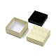 厚紙ギフトボックスジュエリーセットボックス  ネックレス  ブレスレット  中に黒いスポンジを入れて  正方形  淡黄色  7.5x7.5x3.6cm  内径：7x7のCM CBOX-F006-05-2
