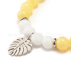 Braccialetto elasticizzato in giada naturale della Malesia (tinta) e perline rotonde howlite con ciondolo a foglia per donna&nbsp;BJEW-JB07504