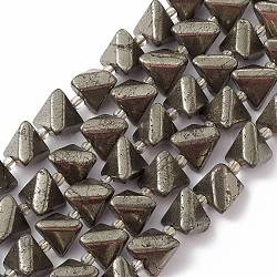 Fili di perline di pirite naturale, con perline semi, triangolo, 11~14x15~16x13.5~14mm, Foro: 1.2 mm, circa 14pcs/filo, 8.07'' (20.5 cm)