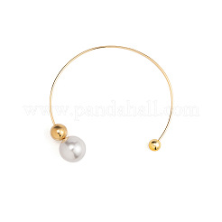 Collares tipo torques con perlas de imitación y bolas redondas de plástico CCB de latón.&nbsp;WG64653-01