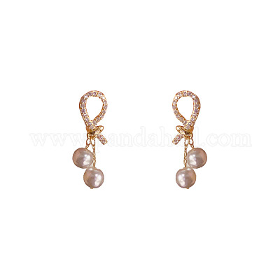 Серьги-гвоздики с круглыми подвесками и микропаве из прозрачных кубических цирконий в латунной оправе FS-WGC5F67-01-1