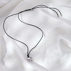 Collier minimaliste en acier inoxydable avec pendentif en forme de larme et cordon coulissant en cuir PU noir pour femme, couleur inoxydable, 15.75 pouce (40 cm)