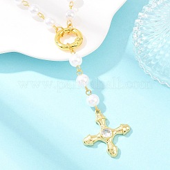 Подвеска в виде креста из латуни с прозрачными кубическими циркониями и цепочкой ручной работы из искусственного жемчуга ABS.&nbsp;NJEW-F364-06G
