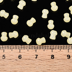 Стеклянные бусины прозрачных цветов&nbsp;SEED-R001-01H