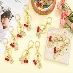 Porte-clés pendentif lettre en laiton micro pavé de zircons cubiques transparents&nbsp;KEYC-SW00015-C