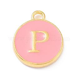 Encantos de esmalte de aleación de oro plateado, lentejuelas esmaltadas, plano y redondo con alfabeto, letter.p, rosa, 14x12x2mm, agujero: 1.5 mm