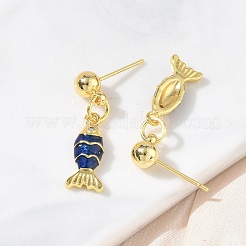 Orecchini pendenti da donna a forma di pesce in ottone con micro pavé di zirconi cubici.&nbsp;EJEW-A167-06G