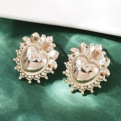 Латунные серьги-гвоздики в форме сердца&nbsp;EJEW-Z131-01KCG