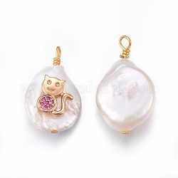 Pendentifs chaton perle de culture d'eau douce naturelle, avec les accessoires de zircons en laiton, baroque en forme de chat, or, vieille rose, 17~26x11~16x5~11mm, Trou: 1.6~2mm
