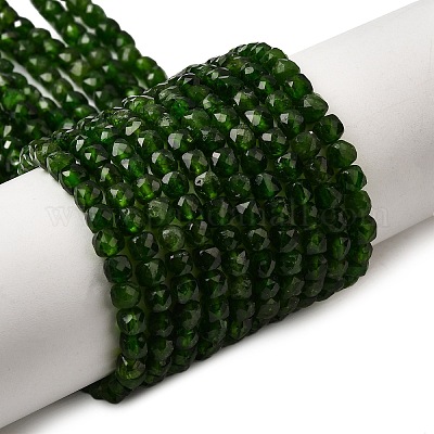 Натуральный зеленый диопсид&nbsp;G-F799-D01-01-1