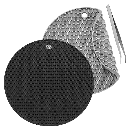 GORGECRAFT 2Pcs Silicone Doming Round Mats Heat Proof Synthetic Rubber Honeycomb Gray and Black Pads with 2Pcs Stainless Beading Tweezer for DIY Jewelry Making Crafts Supplies AJEW-GF0006-26-1