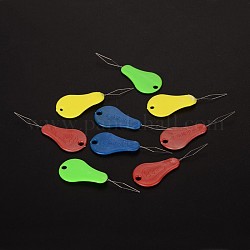 Dispositivos de agujas de coser hierro enhebrador herramienta de guía del hilo, con fornituras de plástico, color mezclado, 4.6x1.6x0.15 cm, aproximamente 100 unidades / bolsa