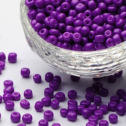 Granos de semilla de vidrio de pintura para hornear, violeta oscuro, 6/0, 4~5x3~4mm, agujero: 1~2 mm, aproximamente 450 unidades / 50 g, 50 g / bolsa, 18 bolsas/2 libras