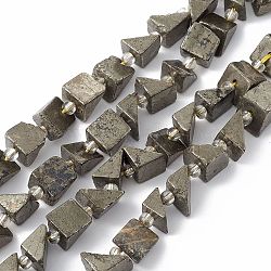 Fili di perline di pirite naturale, con perline semi, triangolo, 8.5~9x7~8.5x8.5~9.5mm, Foro: 1 mm, circa 18pcs/filo, 7.09'' (18 cm)
